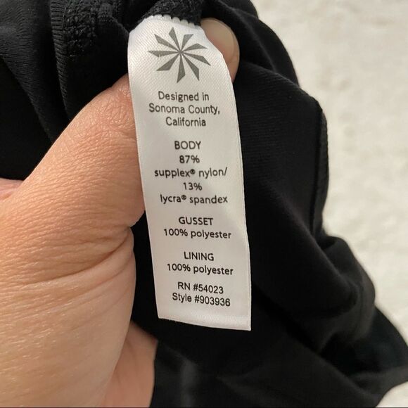 ATHLETA SUPPLEX LYCRA STRETCHY FLARED CAPRIS‎ LEGGINGS/ YOGA BLACK SZ small - Picture 9 of 11